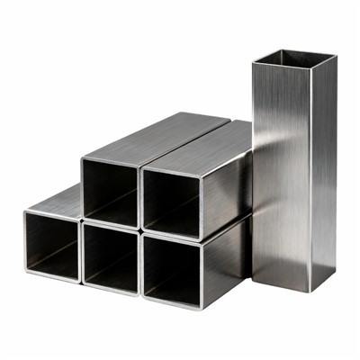 Soðið ferkantað rör